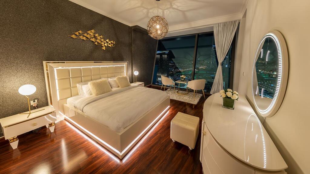 FIRST CLASS 3BR With Full BURJ KHALIFA And FOUNTAIN VIEW - thumb 4