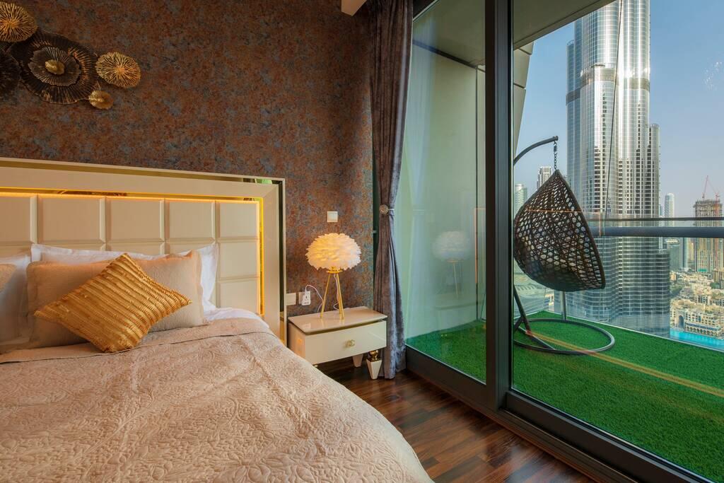FIRST CLASS 3BR With Full BURJ KHALIFA And FOUNTAIN VIEW - thumb 3