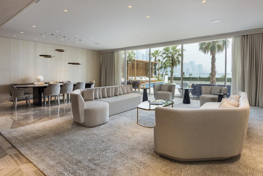 FIVE VILLA - Luxury Beach Front Hotel Villa, With Private Pool And Jacuzzi, Palm Jumeirah - thumb 1