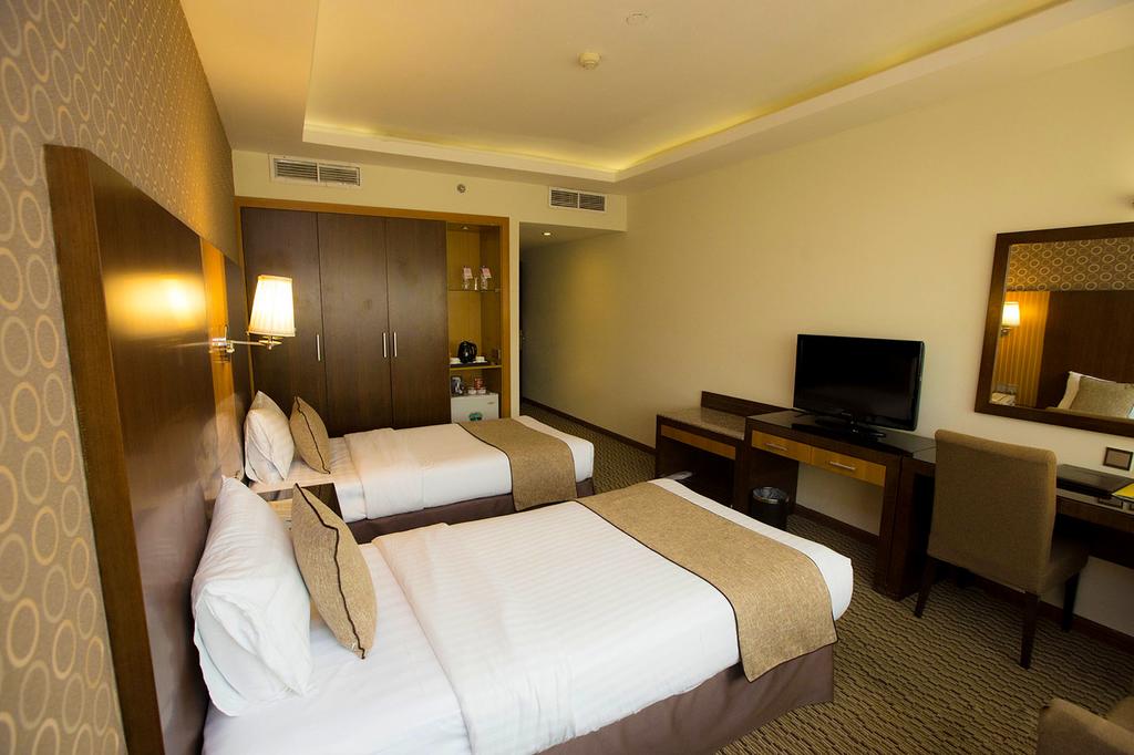 Fortune Plaza Hotel, Dubai Airport - thumb 6