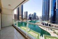 A Stylish 1 Bedroom apartment With Full Marina Views Accommodation Dubai