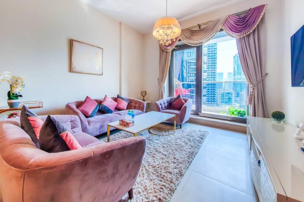 LUXURY FURNISHED 2 BEDROOM FULL MARINA VIEW - thumb 2