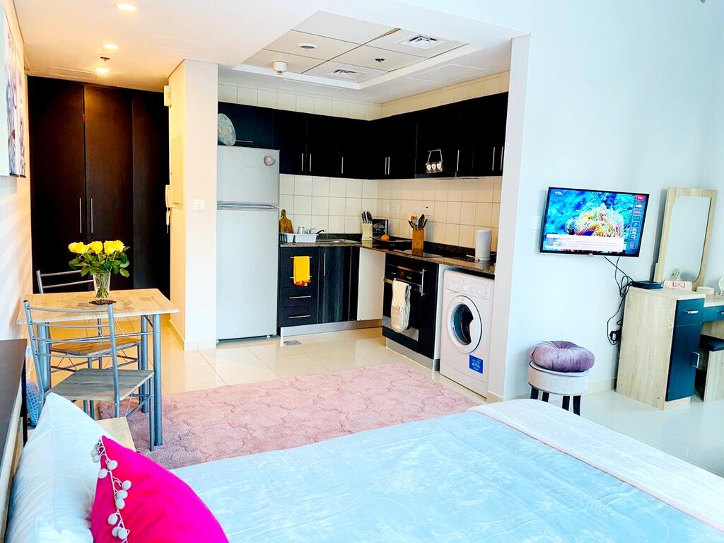 Luxury Studio Apartment With Full Dubai Marina Views - thumb 4