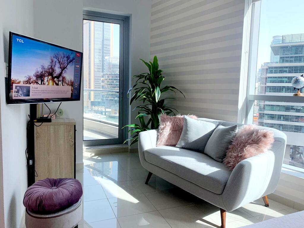 Luxury Studio Apartment With Full Dubai Marina Views - thumb 7