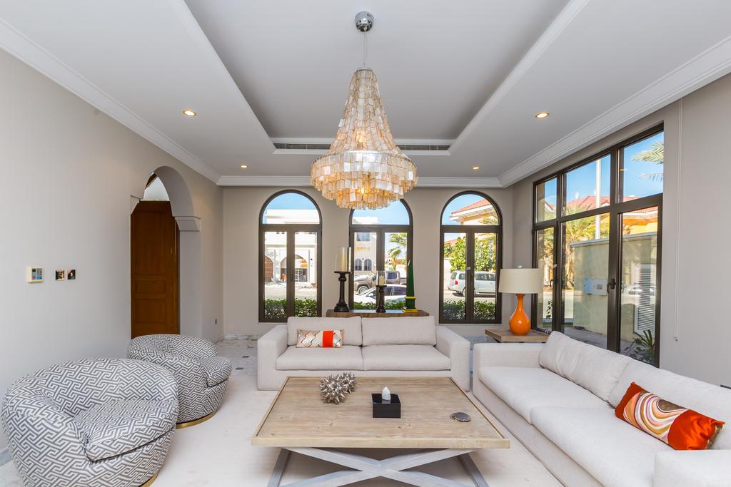 Maison Privee - Luxury 5BR Villa W/Dramatic Vw Private Beach & Pool - thumb 0