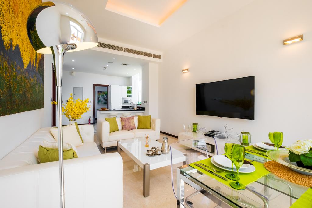 Maison Privee - Tiara Diamond - thumb 2