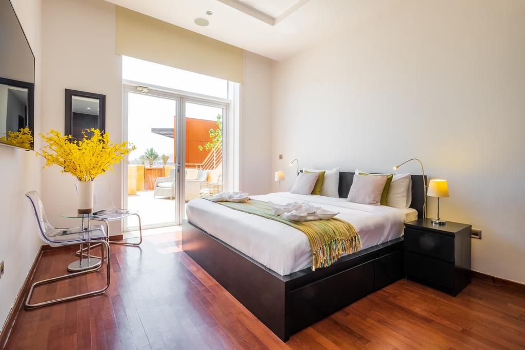 Maison Privee - Tiara Diamond - thumb 4