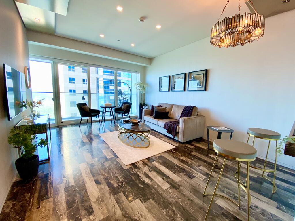 Marco Polo Luxurious 1 Bed Fendi Apartment/Seaview/High Floor - thumb 3