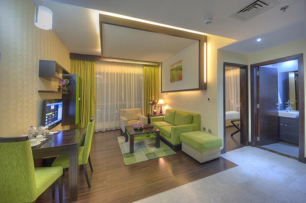Marina View Deluxe Hotel Apartment - thumb 4