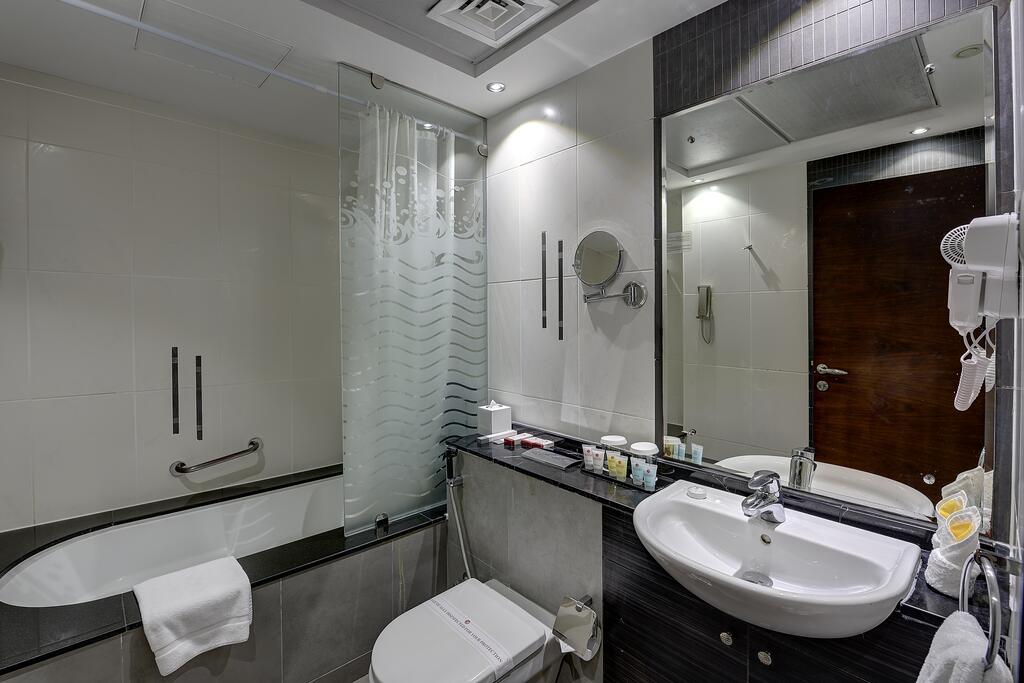 Marina View Deluxe Hotel Apartment - thumb 3