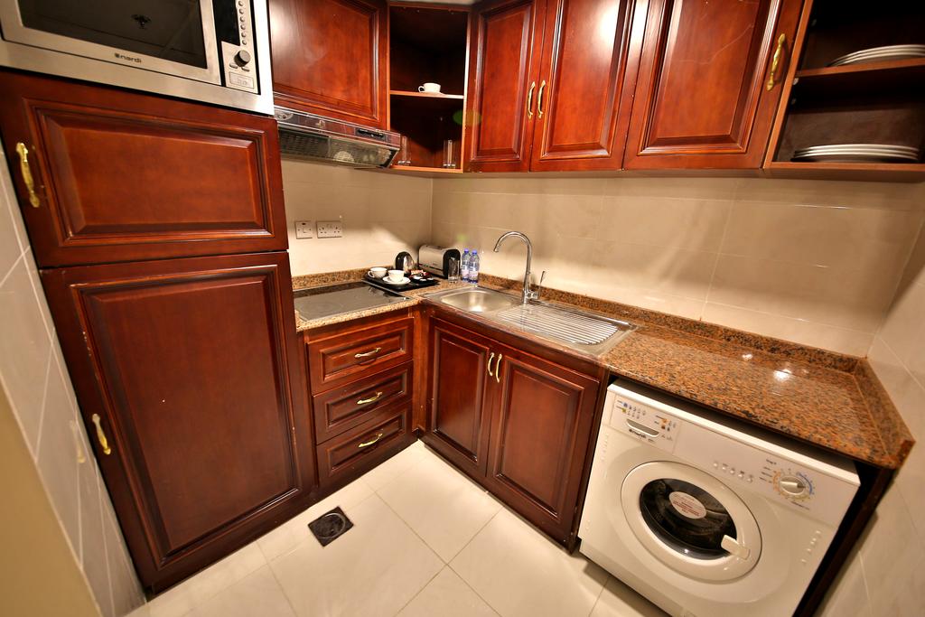 Midtown Furnished Apartments - thumb 5