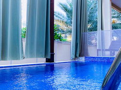 Mina Al Fajer Villas