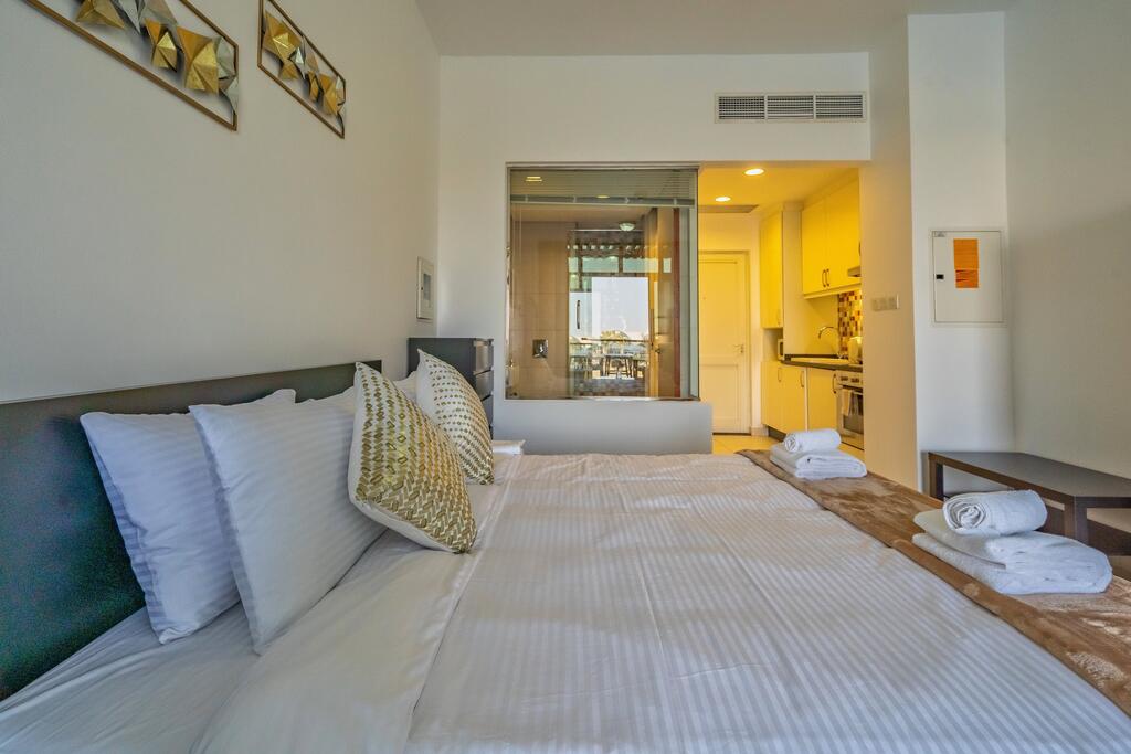 Modern & Cozy Sea View Studio In Palm Jumeirah - thumb 5