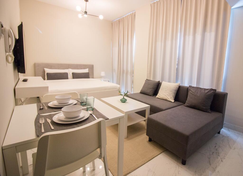 Newly Furnished Studio, 5 Mins To Expo Site - thumb 2