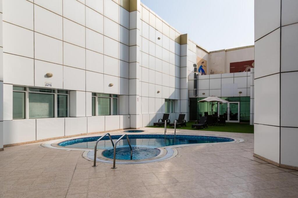 One Bedroom Apartment In Lake City Tower, JLT By Deluxe Holiday Homes - thumb 6