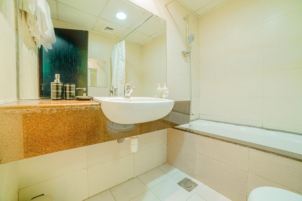 OYO 585 Home 120, B Block, Diamond Views 1 - thumb 6