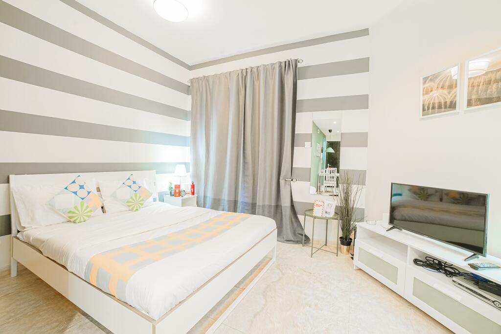 OYO 585 Home 120, B Block, Diamond Views 1 - thumb 1