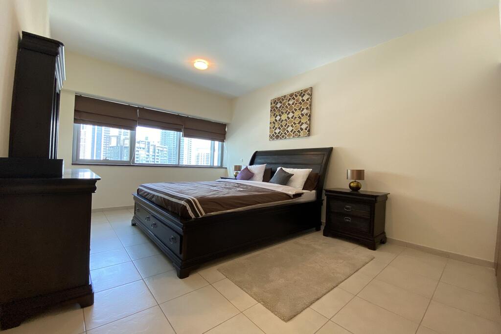 OYO 586 Home 1206 East Heights 3, Executive Towers - thumb 3
