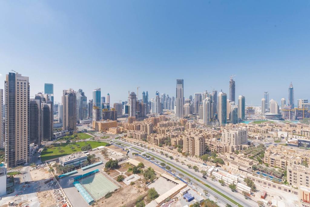 Panoramic Burj Khalifa View 2 Bedroom Apartment, Burj Views Tower - thumb 4