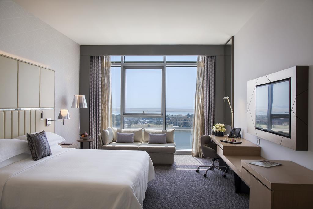 Pearl Rotana Capital Centre - thumb 5