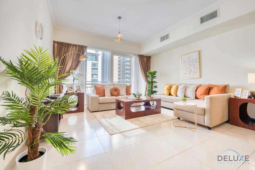 Pleasant 1BR Apartment In Al Majara 5 Dubai Marina By Deluxe Holiday Homes - thumb 0