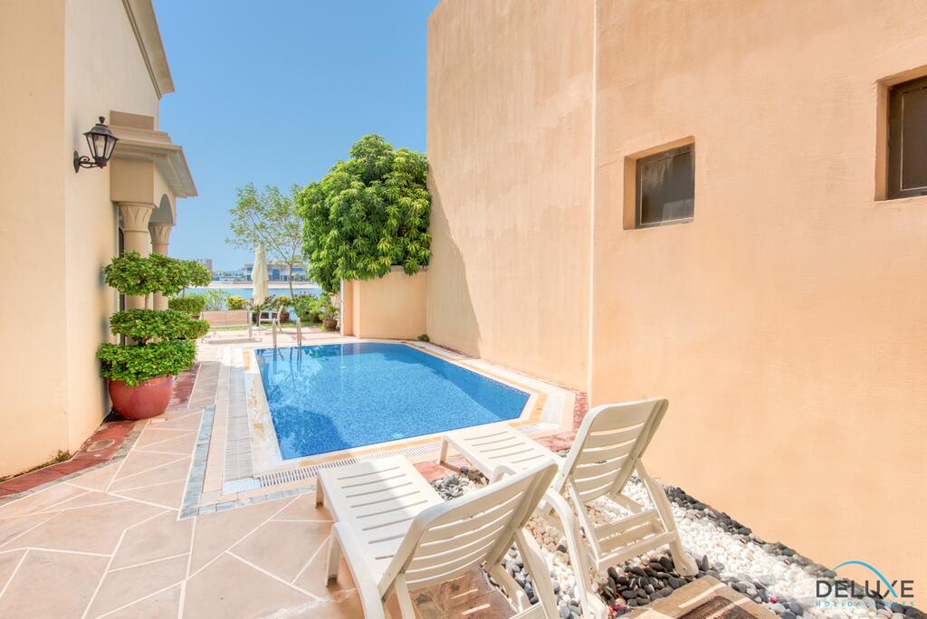 Posh 5BR Villa With Private Pool On Palm Jumeirah - thumb 4