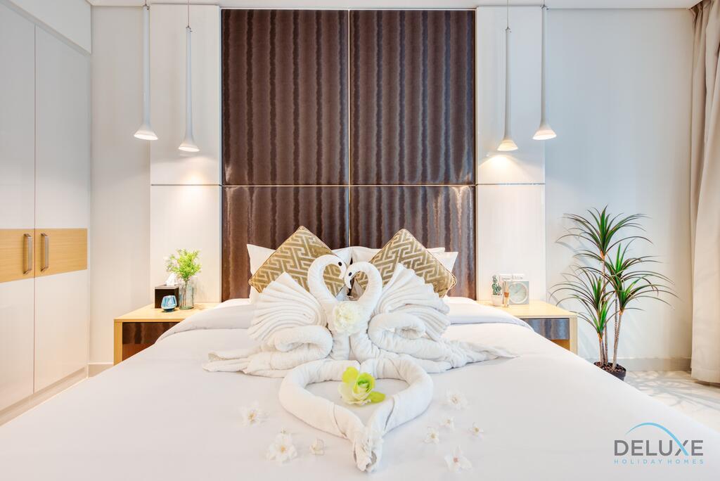 Posh Studio In Damac Canal Views Business Bay By Deluxe Holiday Homes - thumb 1