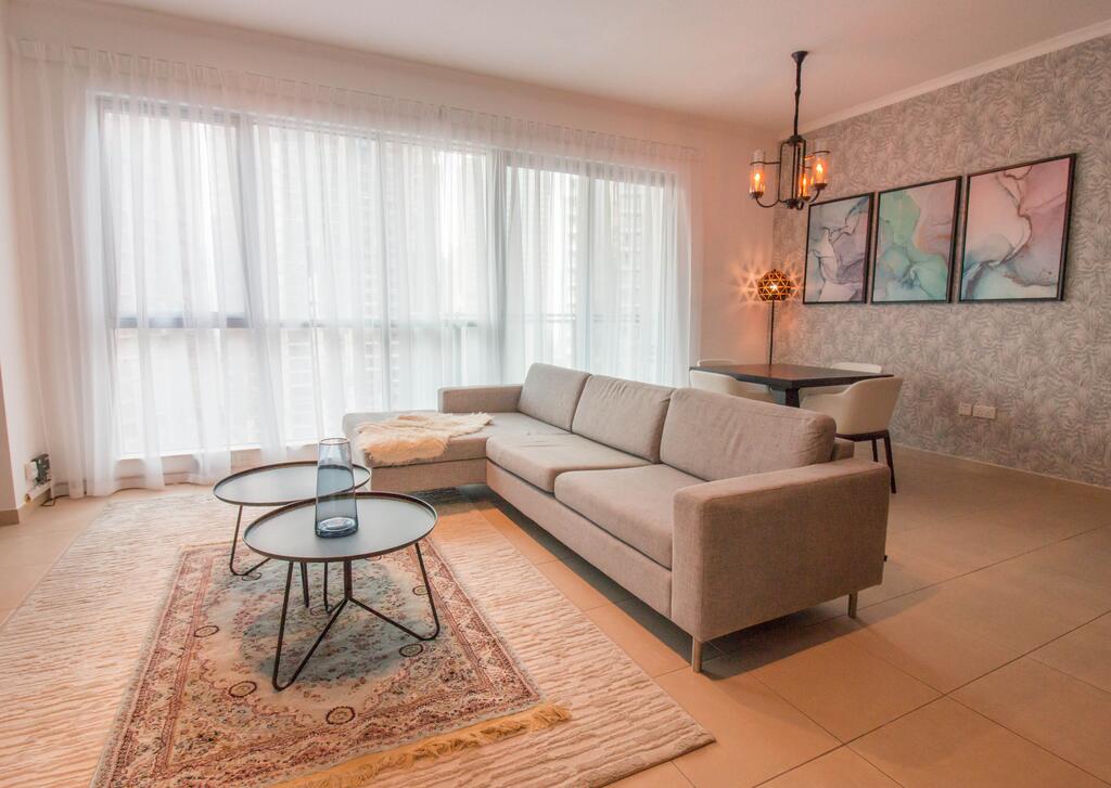 Premium 1 Bedroom In Downtown - thumb 2