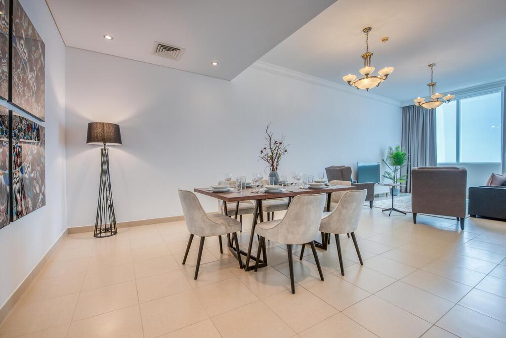 Premium 2BR Apt In The Heart Of The City - thumb 7