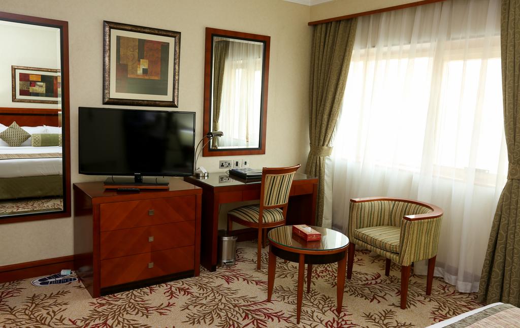 Ramee Royal Hotel - thumb 1