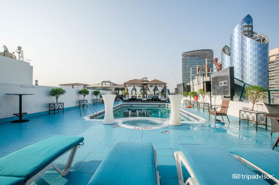 Regent Palace Hotel - thumb 0