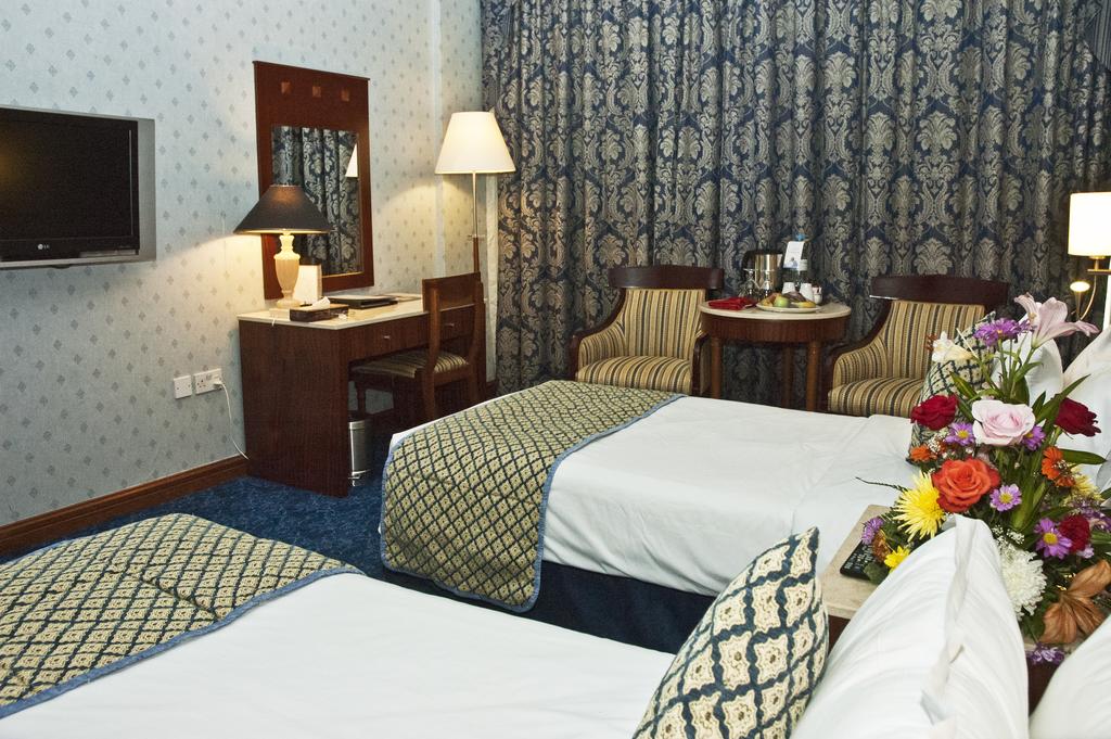 Regent Palace Hotel - thumb 2