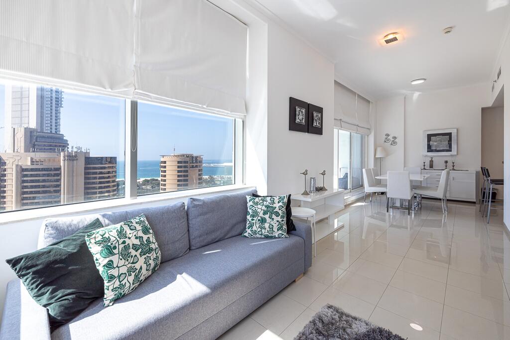 Remarkable Home Sea View, 1Bedroom Botanica Tower - thumb 0
