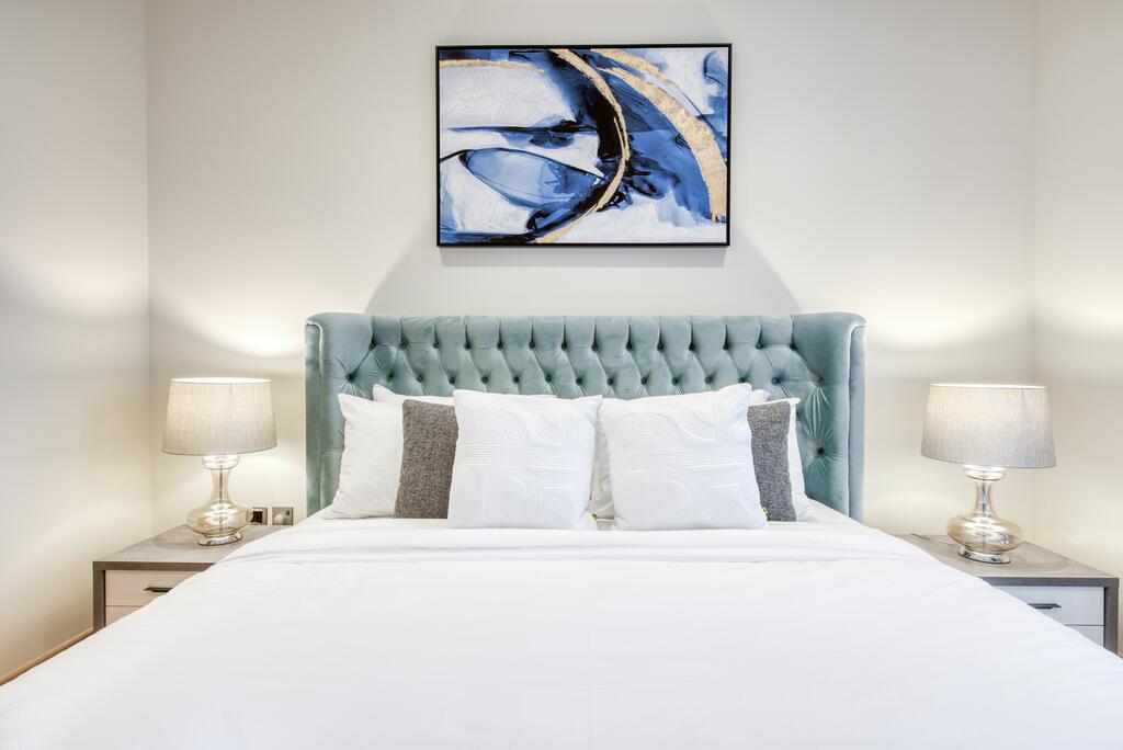 RH- Modern & Bright 2BR Apt In Downtown, Walk To Dubai Mall - thumb 4