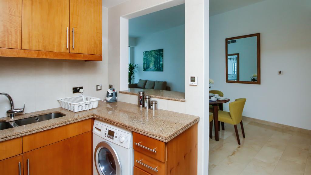 RH- Stylish 2BR In Marina, Stunning Sea Views - thumb 4