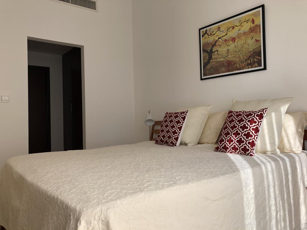 Rimal Retreat By JS - Deluxe 1 BD Apartment - thumb 2