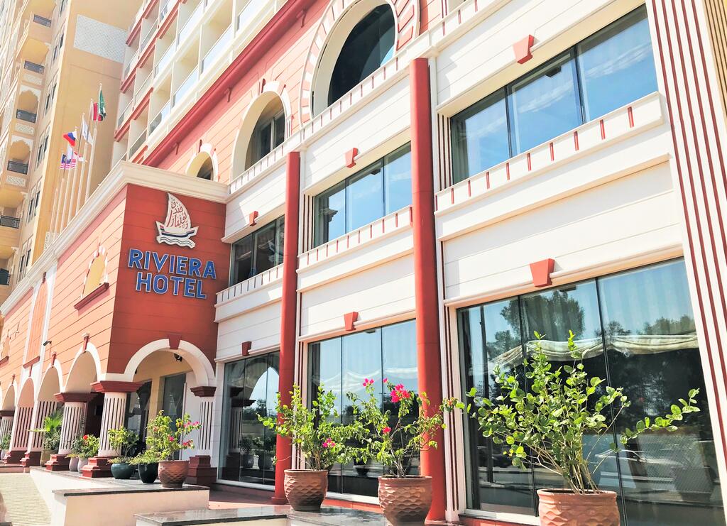 Riviera Hotel - thumb 1