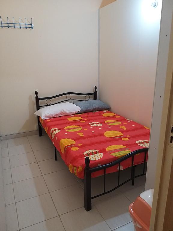 Room For Travellers - thumb 7