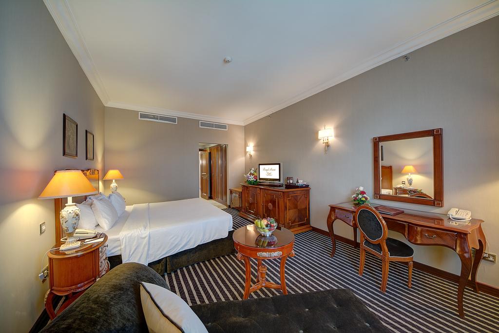 Royal Ascot Hotel - thumb 6