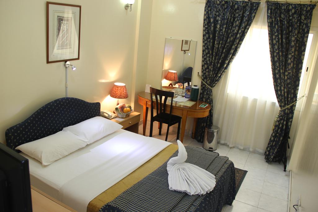 Royalton Hotel - thumb 8