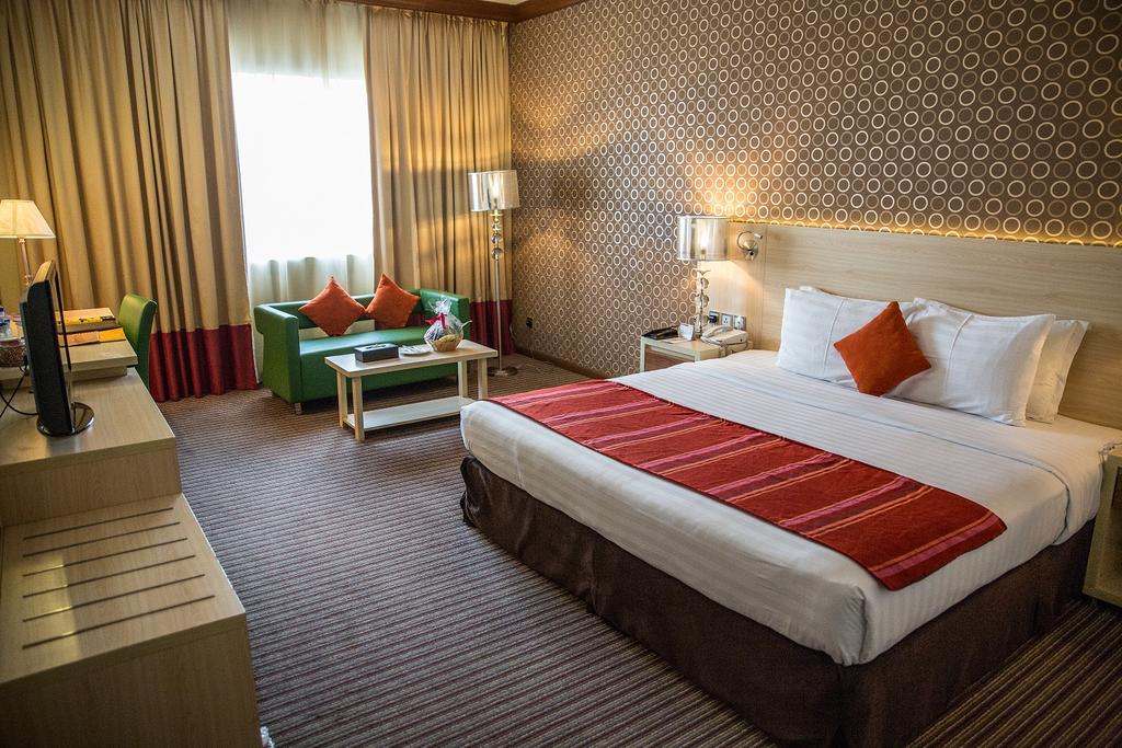 Saffron Boutique Hotel - thumb 6