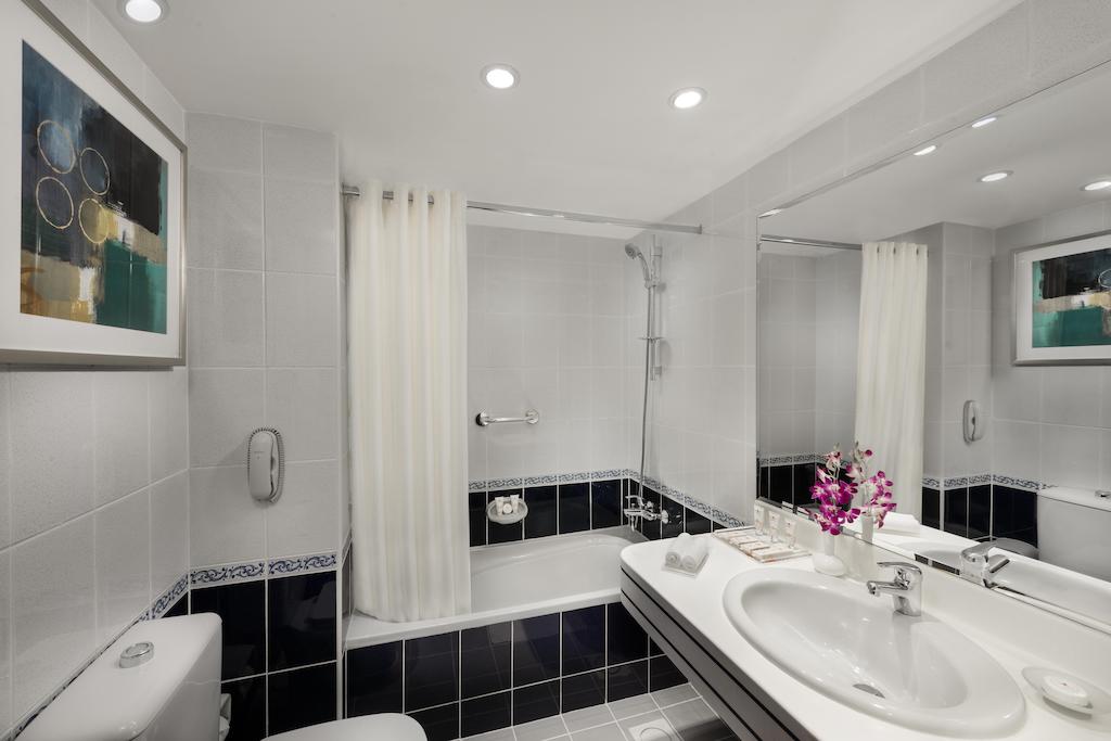 Savoy Central Hotel Apartments - thumb 7