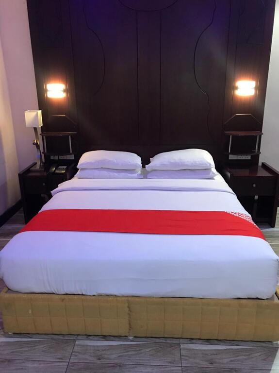 SH H Hotel - thumb 5