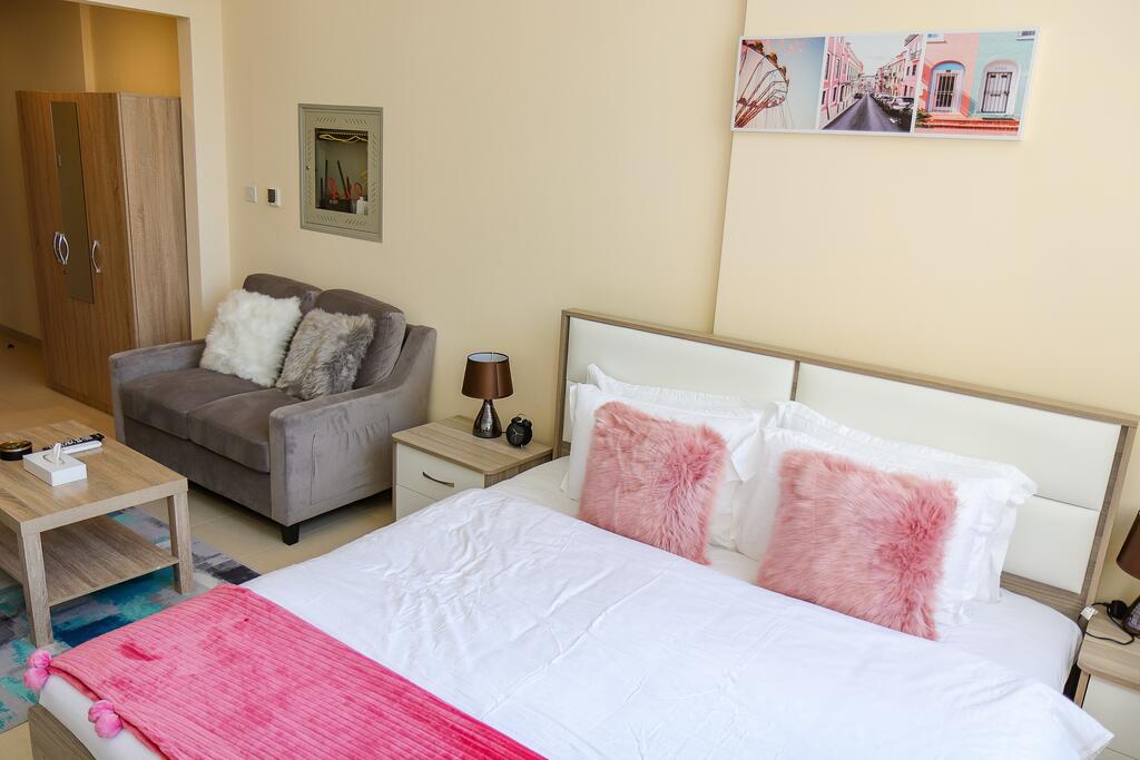 Signature Holiday Homes - Furnished Studio Apartment, Silicon Gates 4 - thumb 4