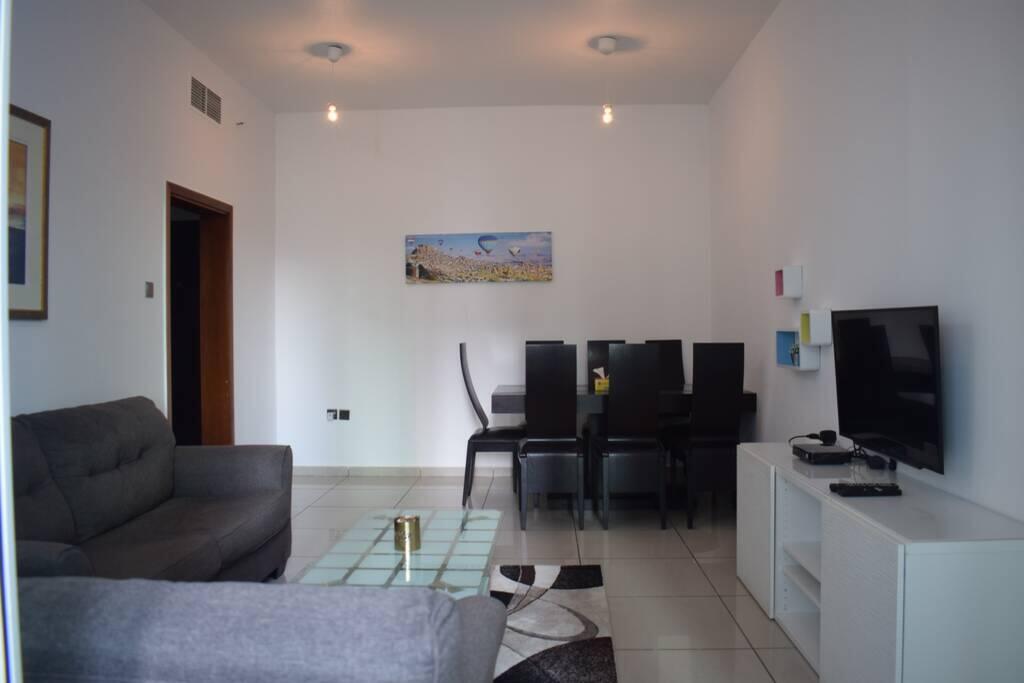 Skynest Holiday Homes Sea View 1 Bedroom Apartment Dubai Marina 1011 - thumb 3