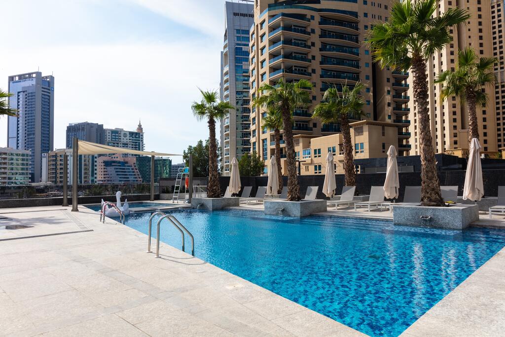 Stella Stays Radiant 1BDR Dubai JBR Beach Netflix - thumb 6