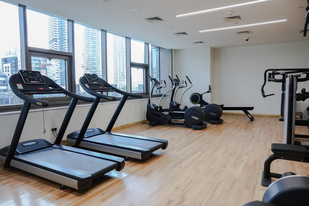 Stella Stays Radiant 1BDR Dubai JBR Beach Netflix - thumb 4