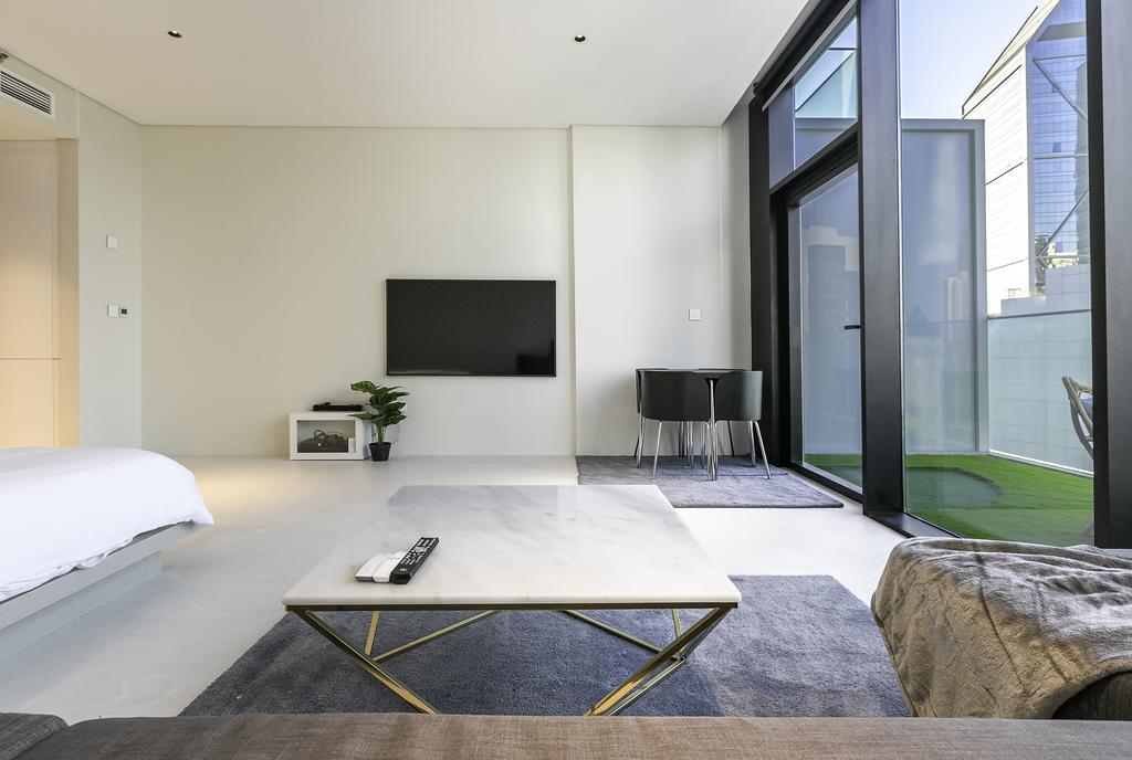 Studio In Marquise Square With Burj Khalifa View - thumb 6