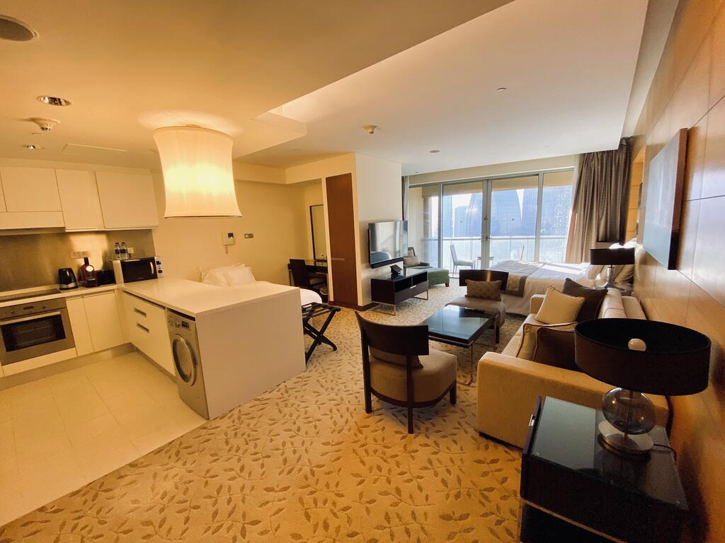 Studio With Burj View In Address Dubai Mall - thumb 4