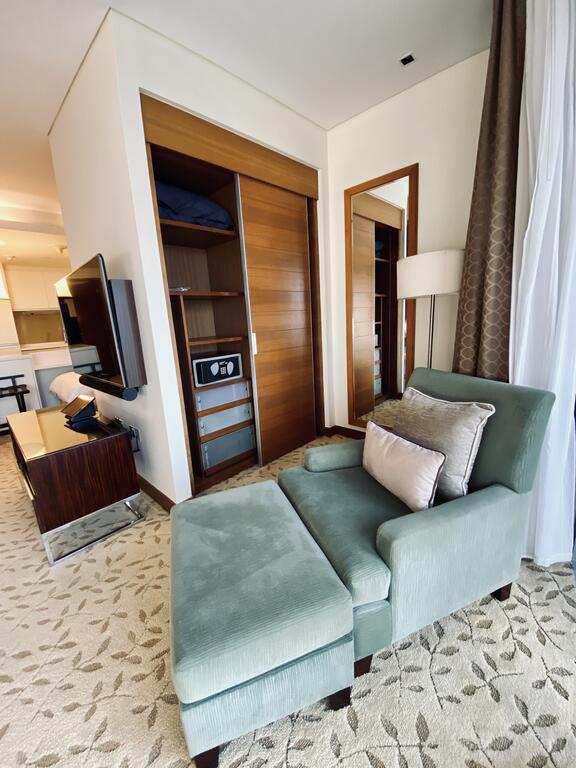 Studio With Burj View In Address Dubai Mall - thumb 8